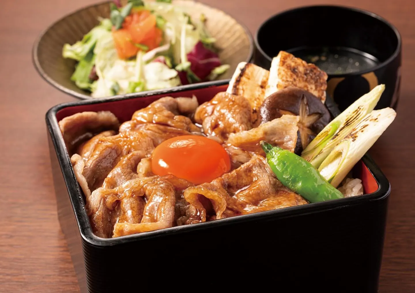 【経堂駅チカ】オシャレ居酒屋🏮自慢のお肉が楽しめる贅沢ランチ...