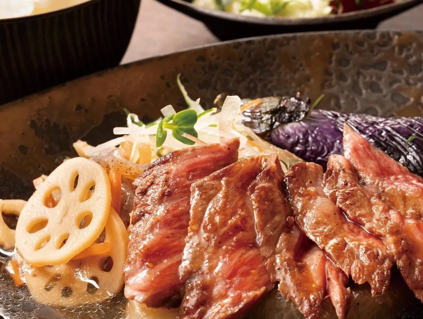 【個室あり〼】大切な記念日、お祝い事でのご来店ぜひお待ちして...