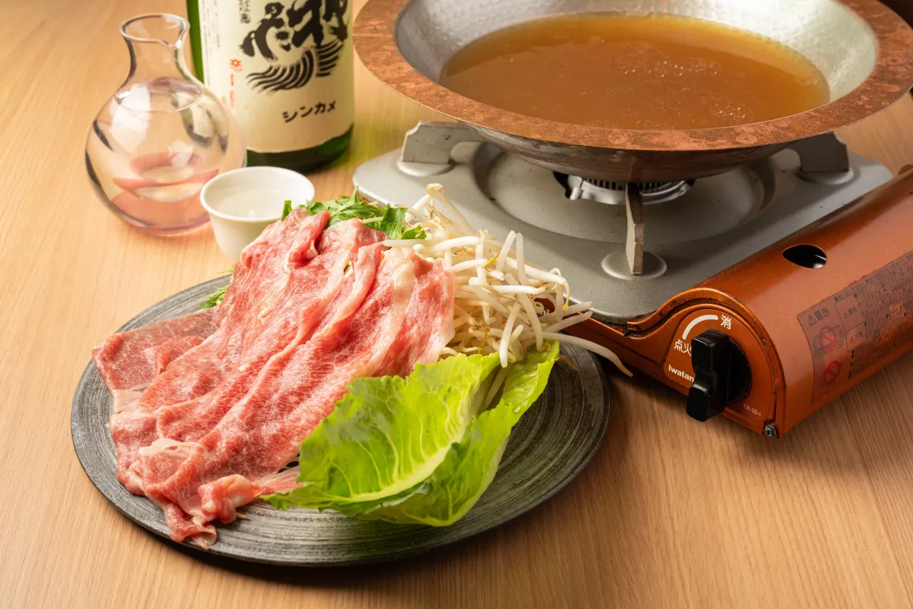 【お肉をたっぷり楽しむ「くろこしゃぶしゃぶセット」】